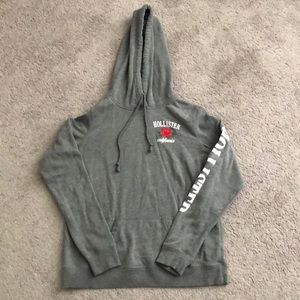Women’s Hollister medium gray sweatshirt